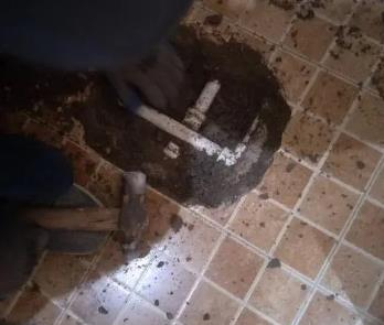 怀化市卫生间漏水维修公司为您分享下卫生间渗水如何处理及注意事项